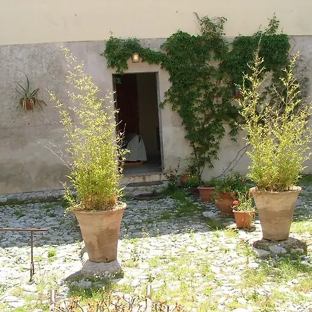 Casa Donna Luisa Lantställe *